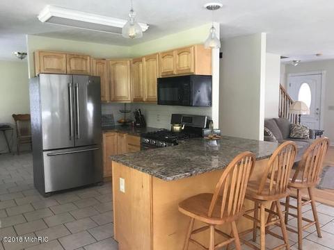 1585 S Tuttle Rd, Custer, MI 49405 photo 6