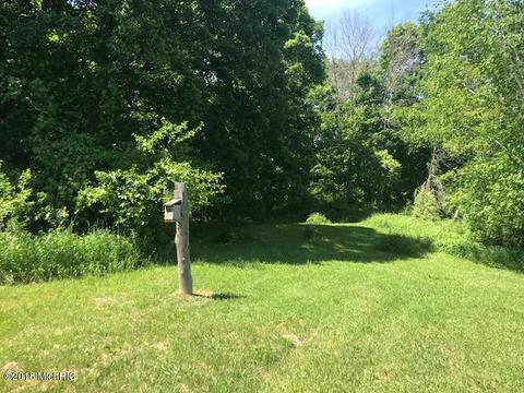1585 S Tuttle Rd, Custer, MI 49405 photo 32