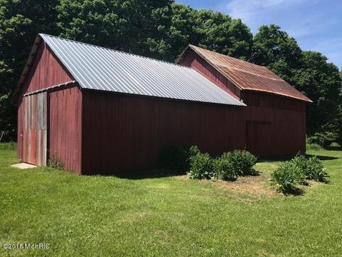 1585 S Tuttle Rd, Custer, MI 49405 photo 31
