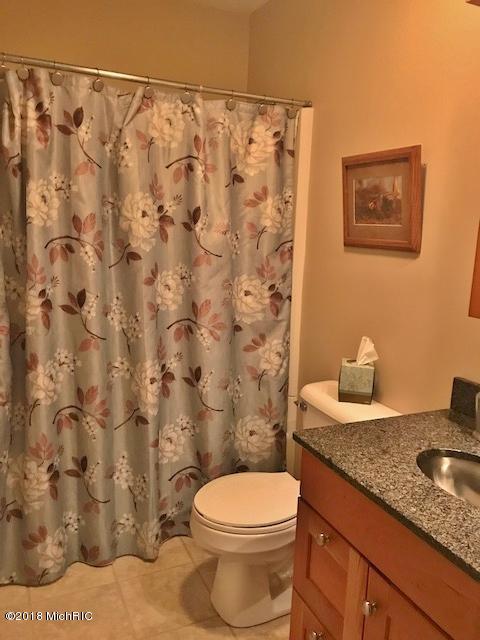 17470 Outer Dr, Big Rapids, MI 49307 photo 9