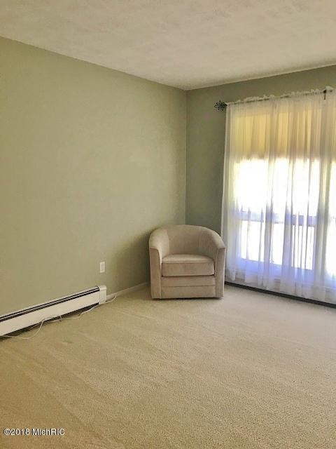 17470 Outer Dr, Big Rapids, MI 49307 photo 3