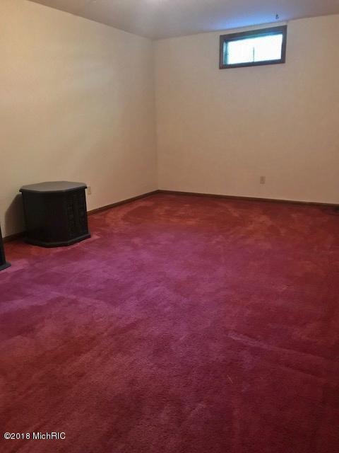 17470 Outer Dr, Big Rapids, MI 49307 photo 18