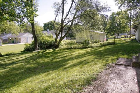424 Goguac St W, Springfield, MI 49015 photo 12