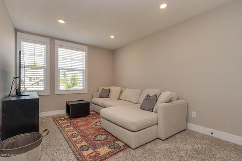 5 Fox Point Ct, Ada, MI 49301 photo 17