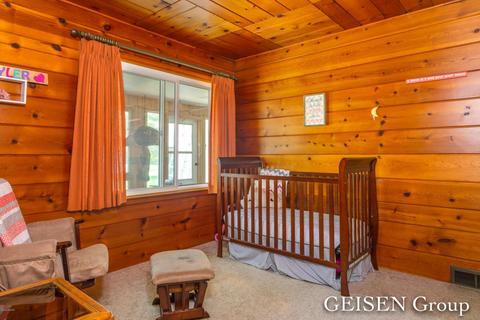 846 Harrison St, Belding, MI 48809 photo 13