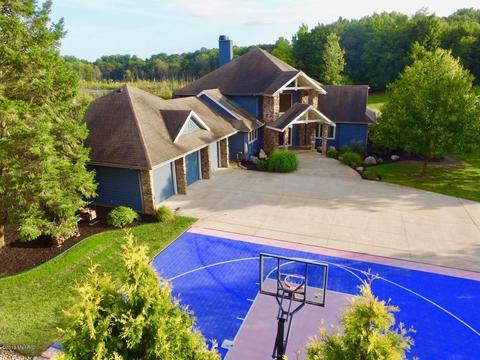 2298 E Glendora Rd, Buchanan, MI 49107 photo 2