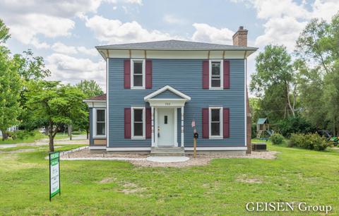 703 W Ellis Ave, Belding, MI 48809 photo 2