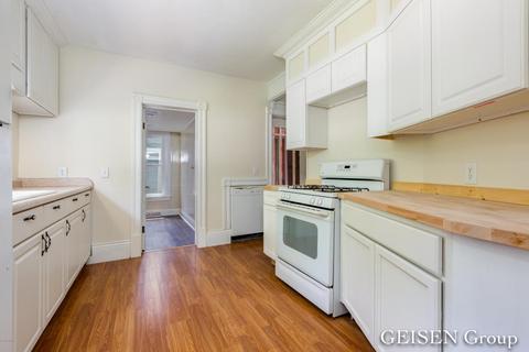 703 W Ellis Ave, Belding, MI 48809 photo 9