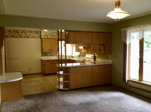 259 Eighth St, Manistee, MI 49660 photo 7