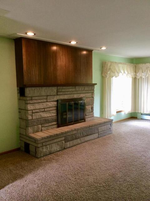 259 Eighth St, Manistee, MI 49660 photo 5