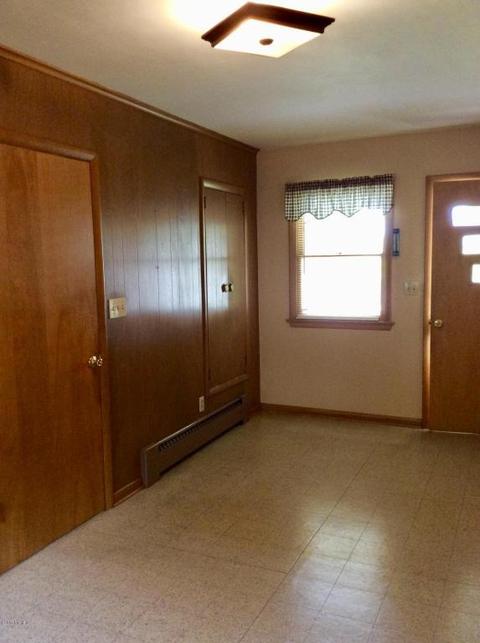 259 Eighth St, Manistee, MI 49660 photo 18