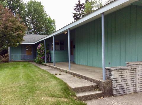 259 Eighth St, Manistee, MI 49660 photo 1