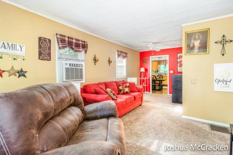 512 Foreman St SE, Lowell, MI 49331 photo 10