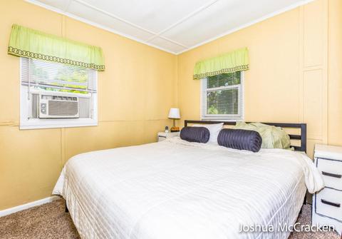 512 Foreman St SE, Lowell, MI 49331 photo 11