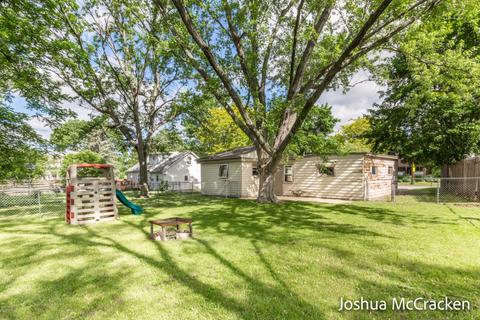 512 Foreman St SE, Lowell, MI 49331 photo 19