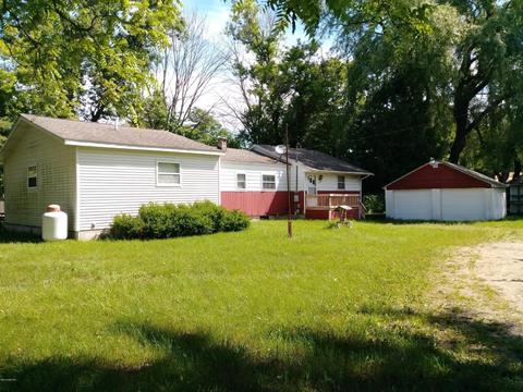 486 E Post Rd, White Cloud, MI 49349 photo 1