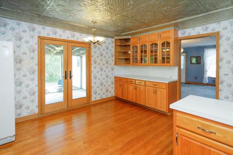 701 110th Ave, Plainwell, MI 49080 photo 10