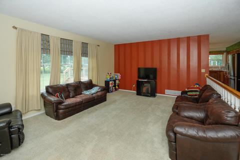 52038 Johnson Rd, Three Rivers, MI 49093 photo 3
