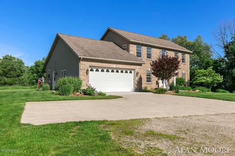 4875 Ashley Ave NE, Belding, MI 48809 photo 4