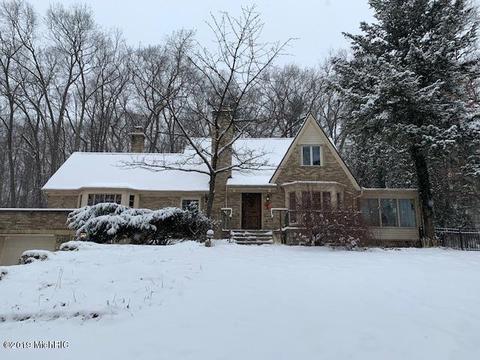 5739 Fulton St E, Ada, MI 49301 photo 2