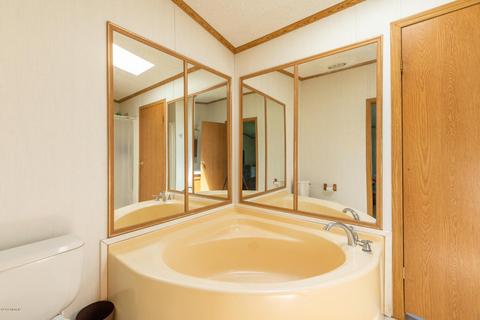 119 E Rose Rd, Coldwater, MI 49036 photo 9
