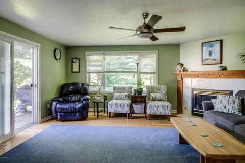 217 Oak Dr, Marshall, MI 49068 photo 12