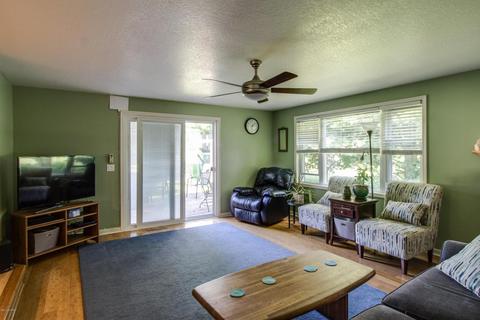 217 Oak Dr, Marshall, MI 49068 photo 13