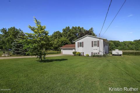 12778 Gregware Dr NE, Sand Lake, MI 49343 photo 2