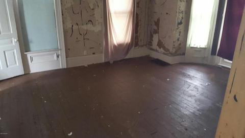 411 E Division St, Dowagiac, MI 49047 photo 7