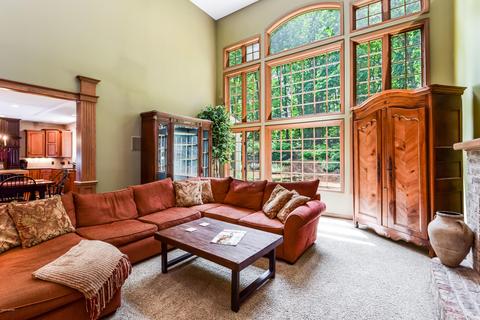 5380 Forest Bend Dr SE, Ada, MI 49301 photo 17