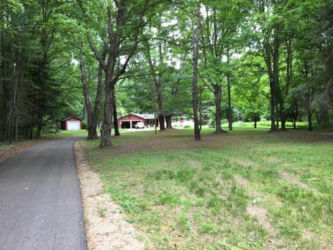 5207 N Evergreen Dr, White Cloud, MI 49349 photo 6