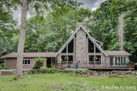 6725 Sleeper Ave, Fremont, MI 49412 photo 1