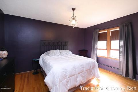 4586 E 120th St, Grant, MI 49327 photo 8