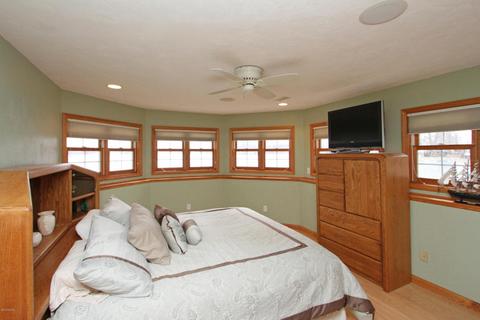 12534 Anson Pt, Plainwell, MI 49080 photo 18
