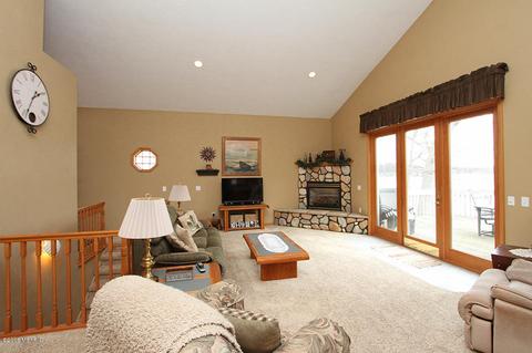12534 Anson Pt, Plainwell, MI 49080 photo 5