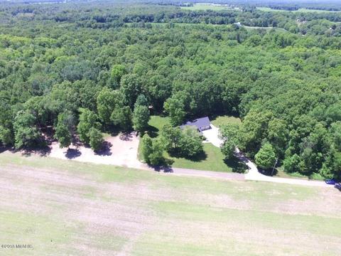 6575 W B Ave, Plainwell, MI 49080 photo 3