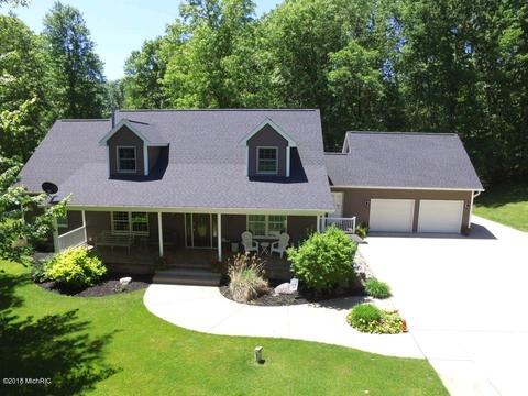 6575 W B Ave, Plainwell, MI 49080 photo 2