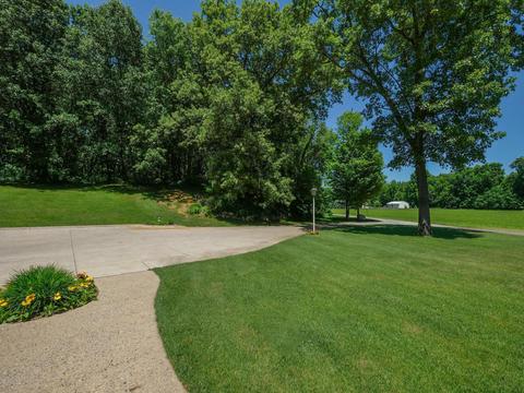 6575 W B Ave, Plainwell, MI 49080 photo 32