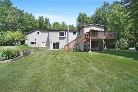 11831 152nd Ave, West Olive, MI 49460 photo 3