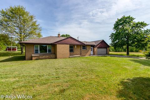 9353 28th St SE, Ada, MI 49301 photo 2