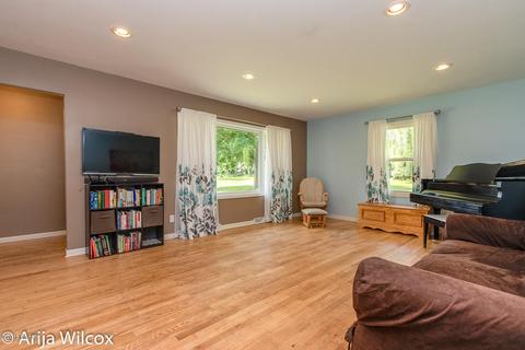 9353 28th St SE, Ada, MI 49301 photo 6