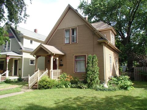 515 E Green St, Marshall, MI 49068 photo 1