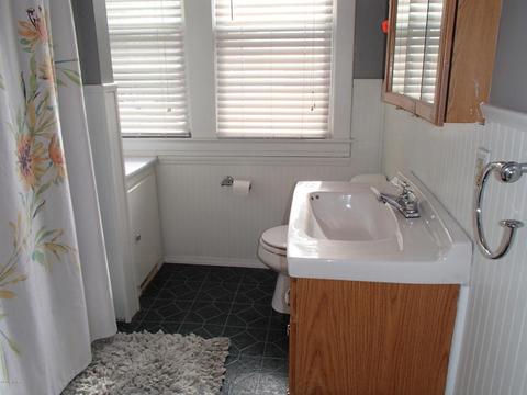 515 E Green St, Marshall, MI 49068 photo 16
