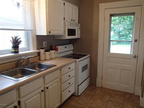 515 E Green St, Marshall, MI 49068 photo 11