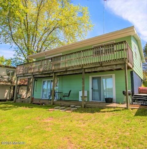 1201 Willow Dr, Colon, MI 49040 photo 1