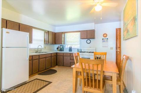 1201 Willow Dr, Colon, MI 49040 photo 10