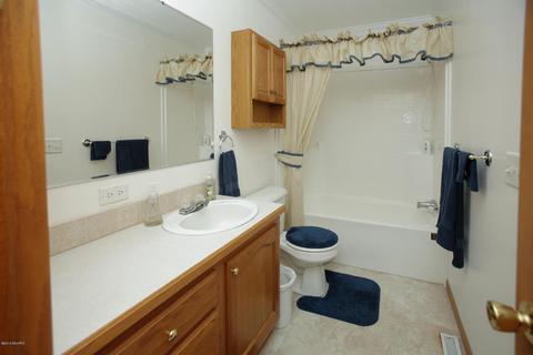 22790 Pinhook Rd, Mendon, MI 49072 photo 13