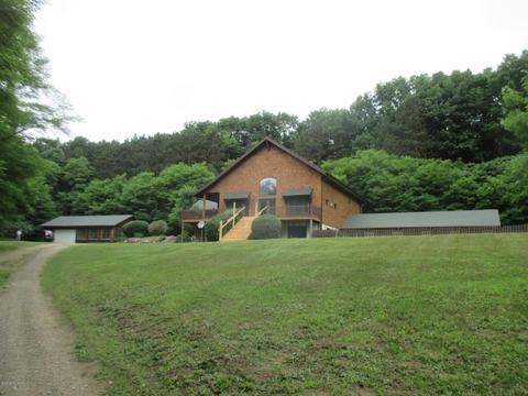 8848 E Loop Rd, Hesperia, MI 49421 photo 7
