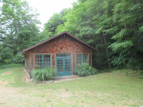 8848 E Loop Rd, Hesperia, MI 49421 photo 37