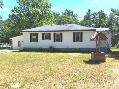 4352 S Astor Rd, Baldwin, MI 49304 photo 2